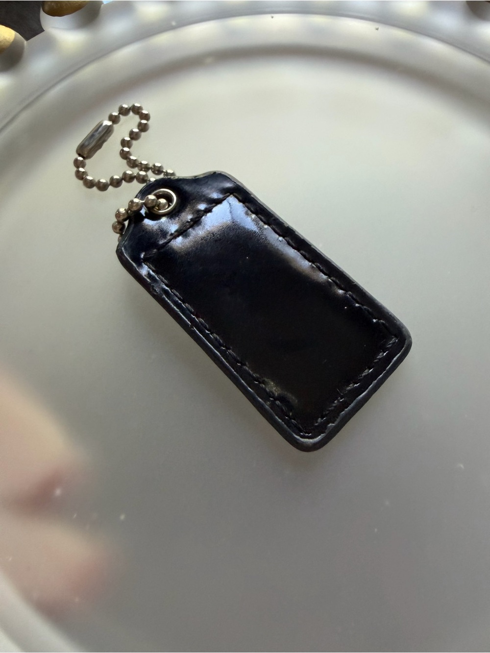 Coach Black Patent Hang Tag Leather with Silver Tone Ball Chain - Picture 5 of 6